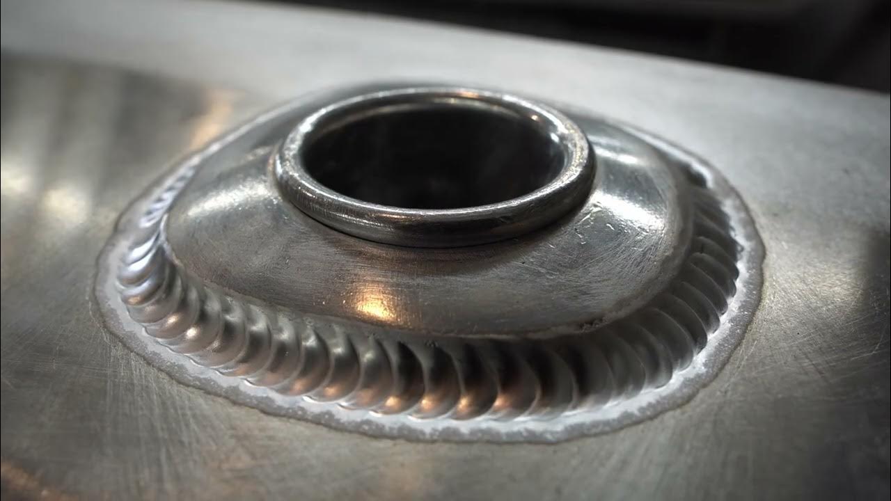 Extreme Boats Birth of a boat